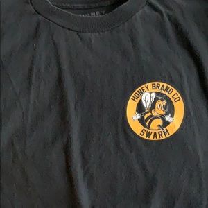 Honeybrand tee